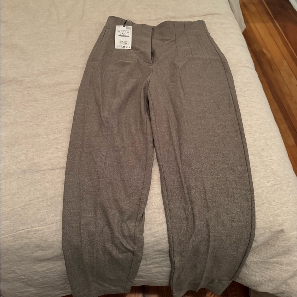 Zara Beige Straight leg pants